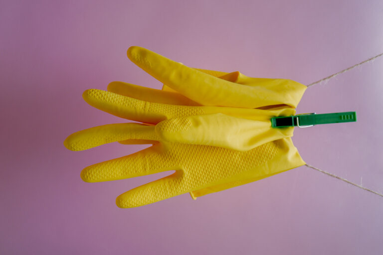 Miten kristallikruunu puhdistetaan?