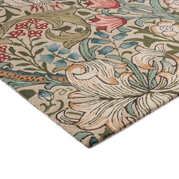William Morris Golden Lily -matto, klassinen kuviollinen villamatto luonnon inspiroimalla designilla.